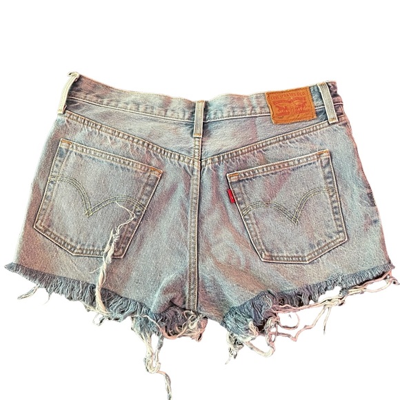 Levi’s 501 Original Short - Picture 6 of 12